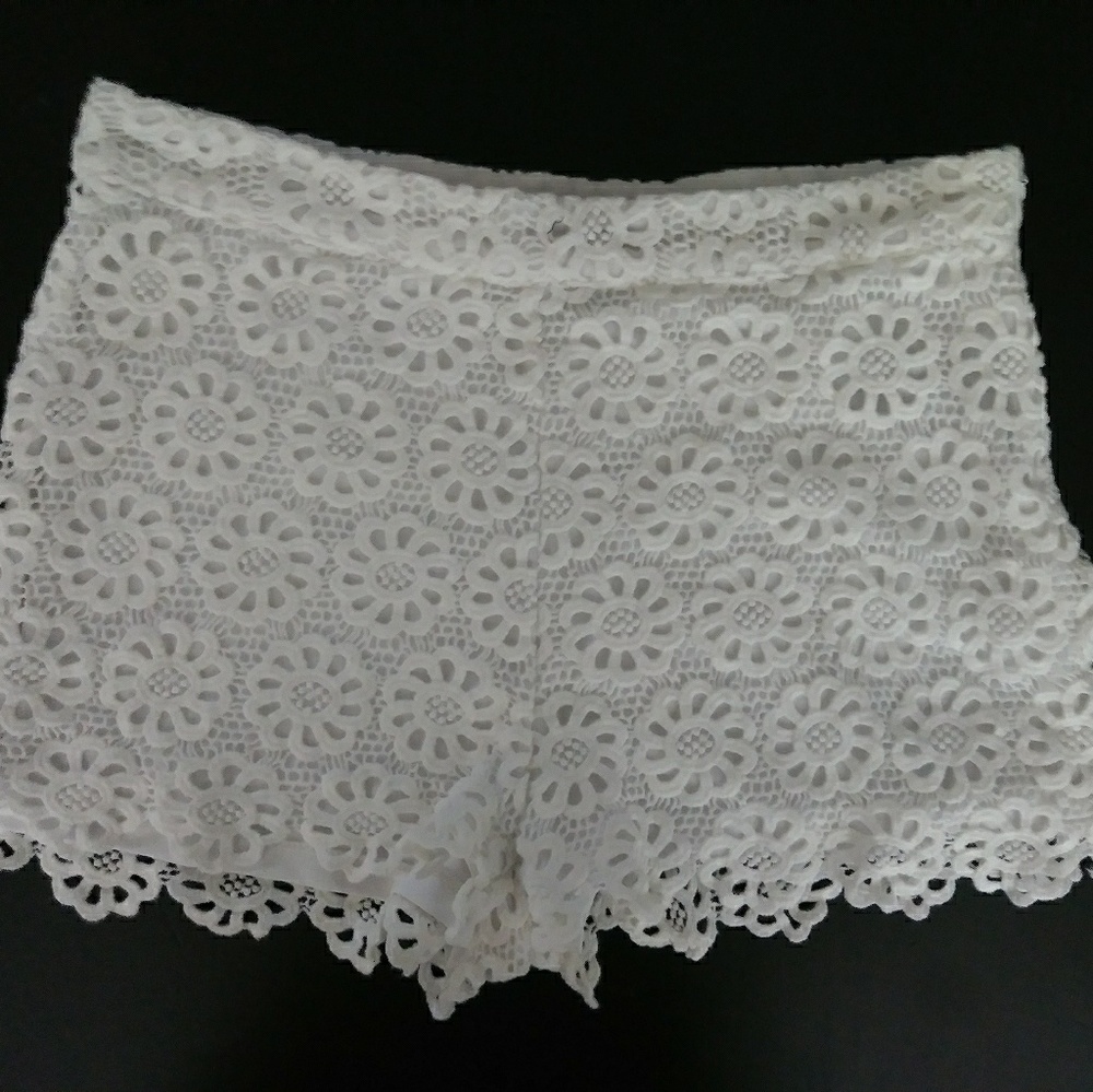 Forever 21 white shorts